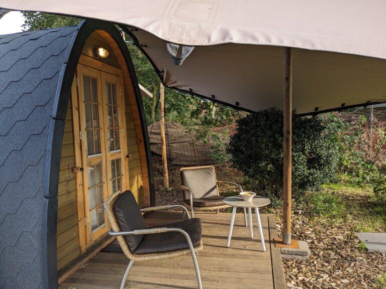 Home zitje naast de sauna